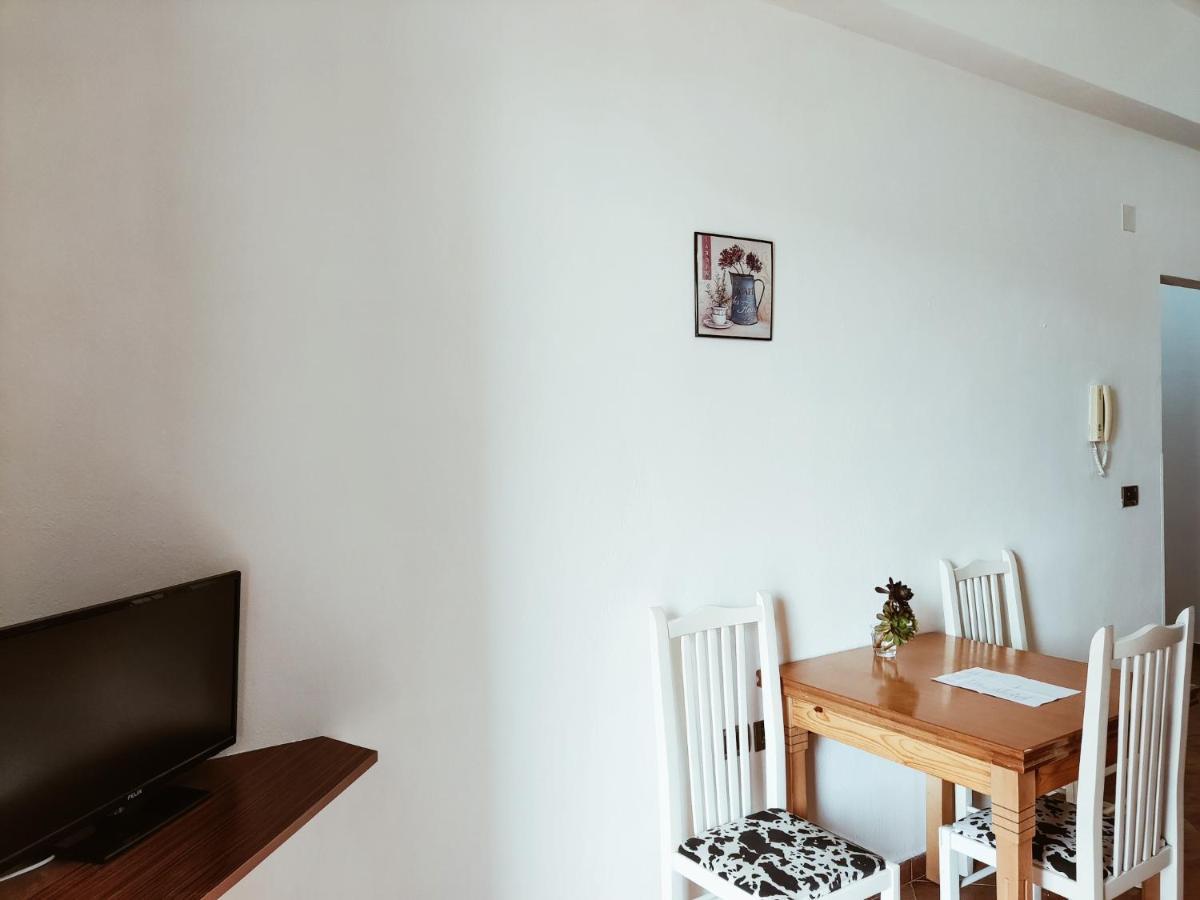 El Rio Apartments Sarande Ngoại thất bức ảnh