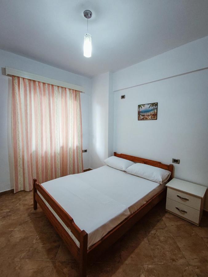 El Rio Apartments Sarande Ngoại thất bức ảnh