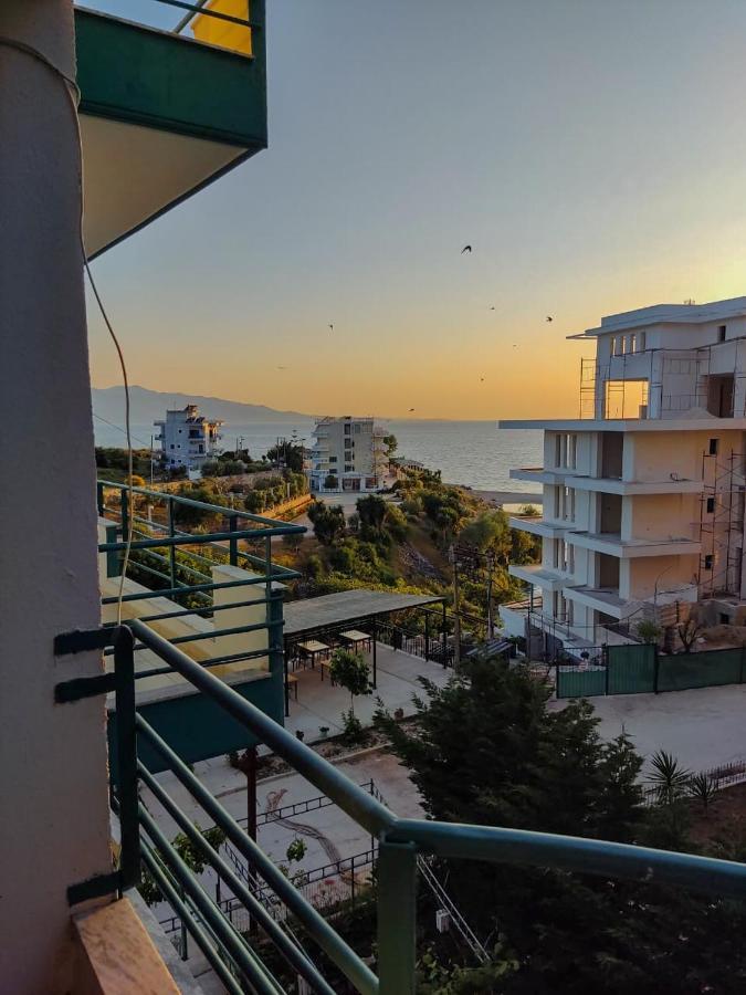 El Rio Apartments Sarande Ngoại thất bức ảnh