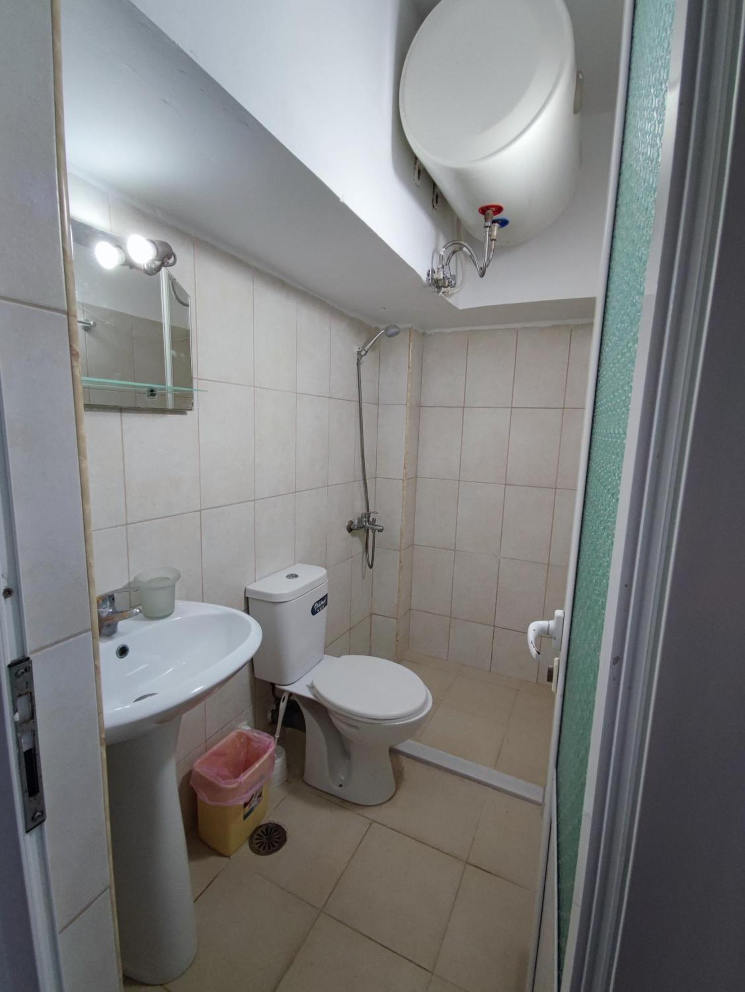 El Rio Apartments Sarande Phòng bức ảnh