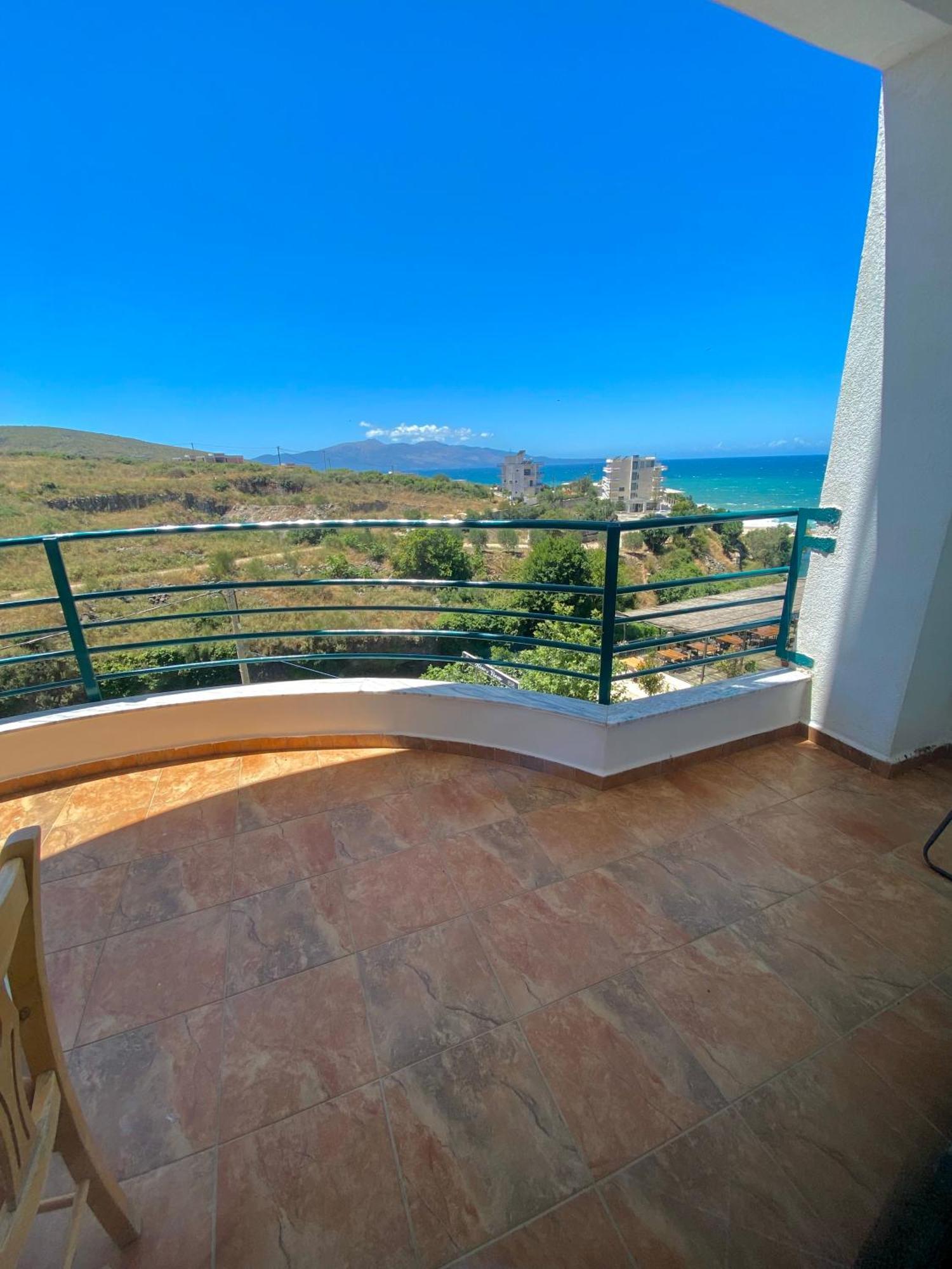 El Rio Apartments Sarande Ngoại thất bức ảnh