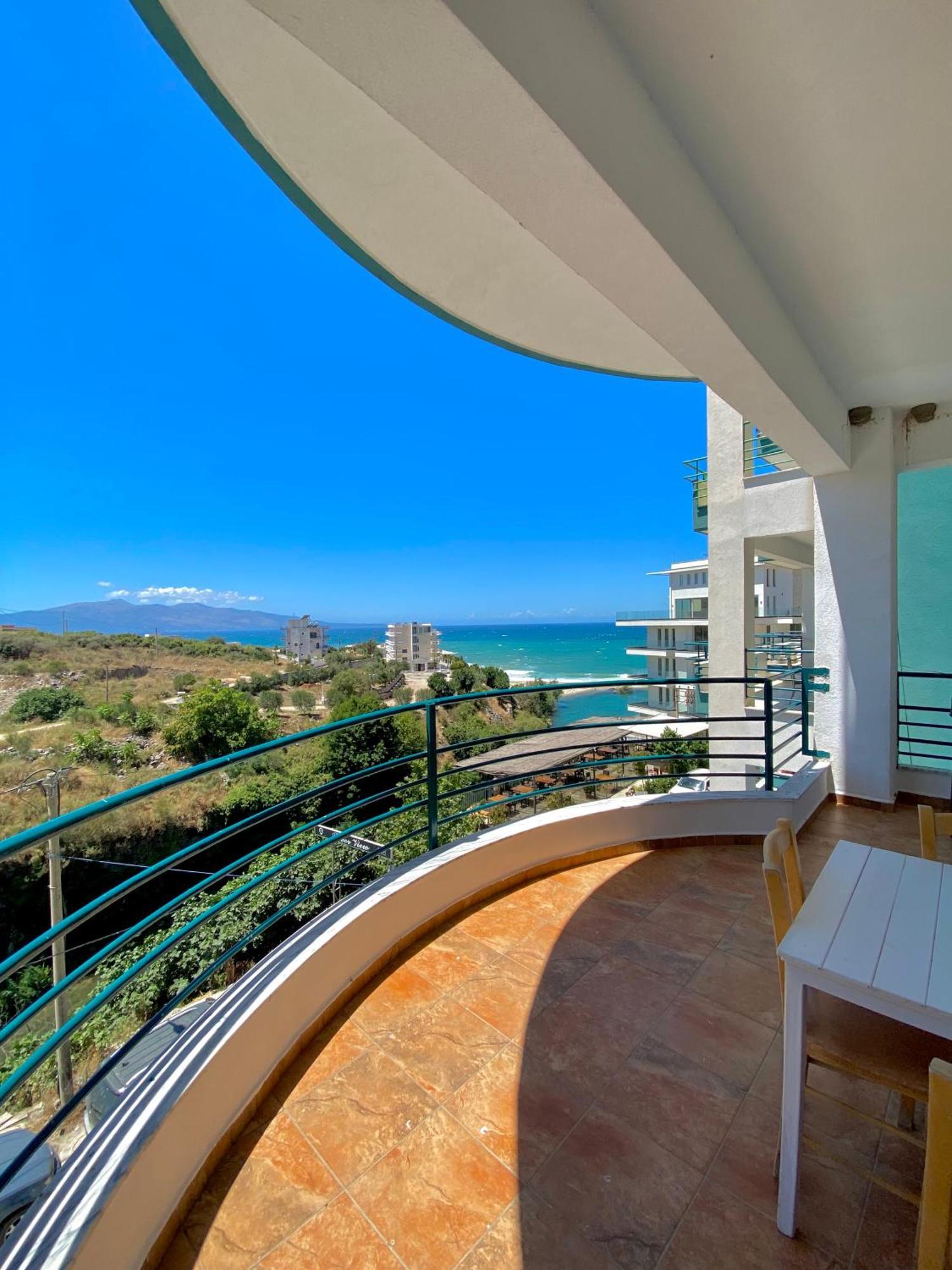 El Rio Apartments Sarande Ngoại thất bức ảnh