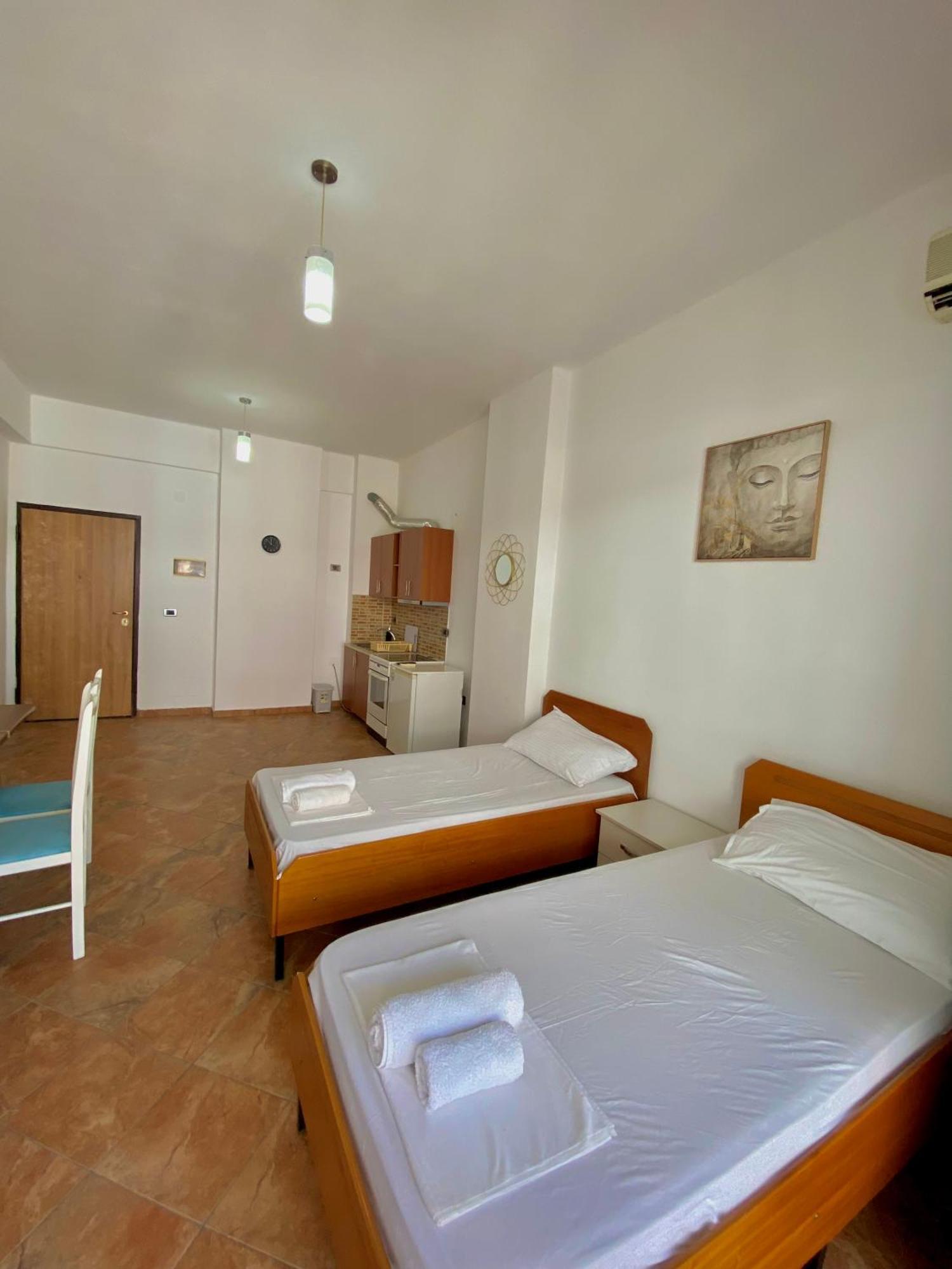 El Rio Apartments Sarande Ngoại thất bức ảnh